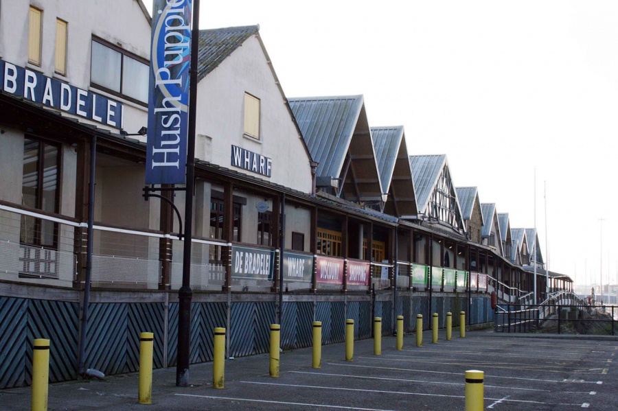 Dover De Bradelei Wharf Outlet Outlet store in Dover