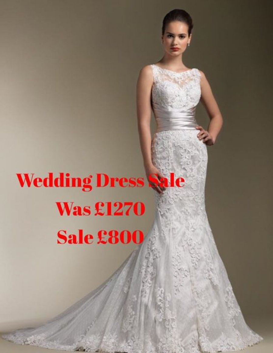  Wedding  Dress  Sample  Sale  Dress  2 Impress Sample  sale 