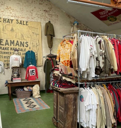 Simply Vintage Warehouse Sale
