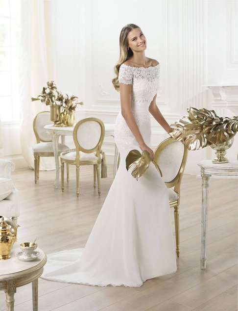 The wedding dress Shop Sample Sale