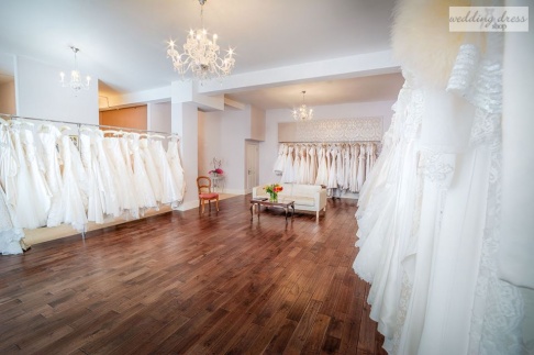 The Wedding Dress Shop Sample Sale