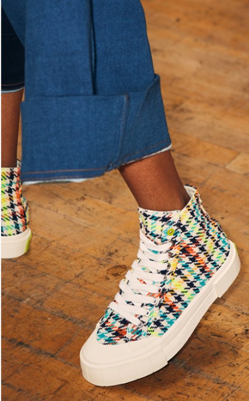 Good News Sample Sale