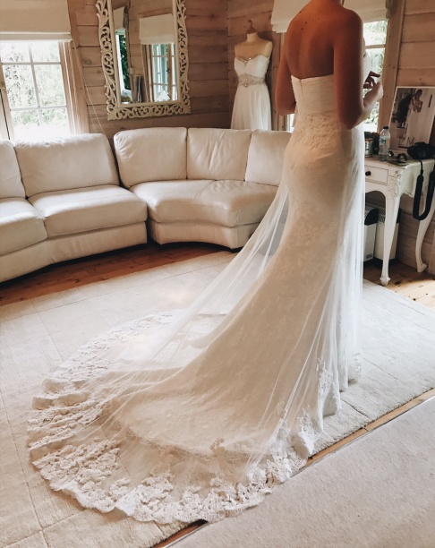 Kiss The Bride Closing Down Sale  - 2