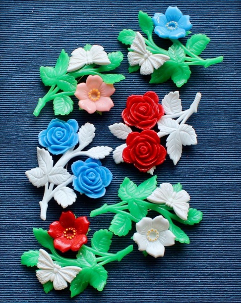 Audra's Brooches January Sale