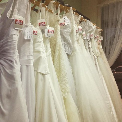 New Year Sample Sale Lief Bridal