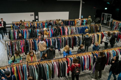 Durham Students' Union Headlock Vintage Clothing Sale