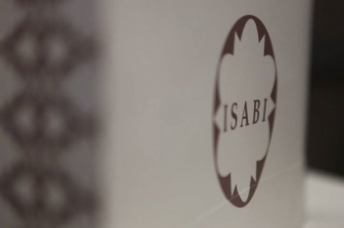 Isabi sample sale