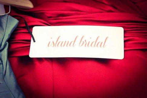 Island bridal sample/display dress sale